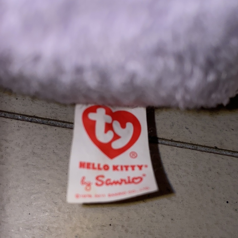 Ty Hello Kitty by Saurio 14” purple stuffed animal​​ - Picture 2 of 4